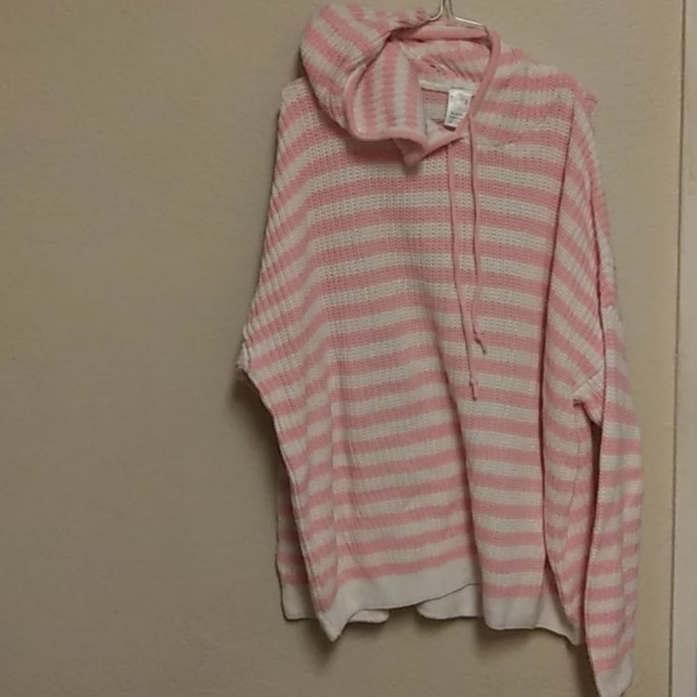 Final Sale: Hooded womens sweater
